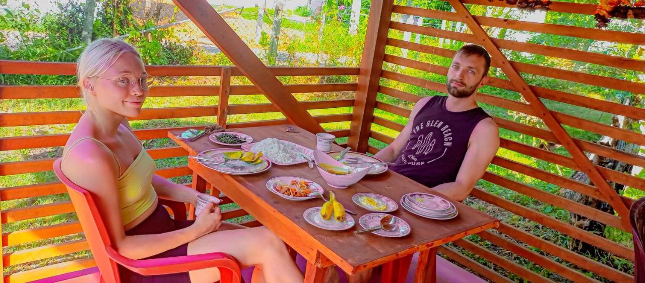 Happy Morning Bliss Bed & Breakfast Mirissa Eksteriør bilde